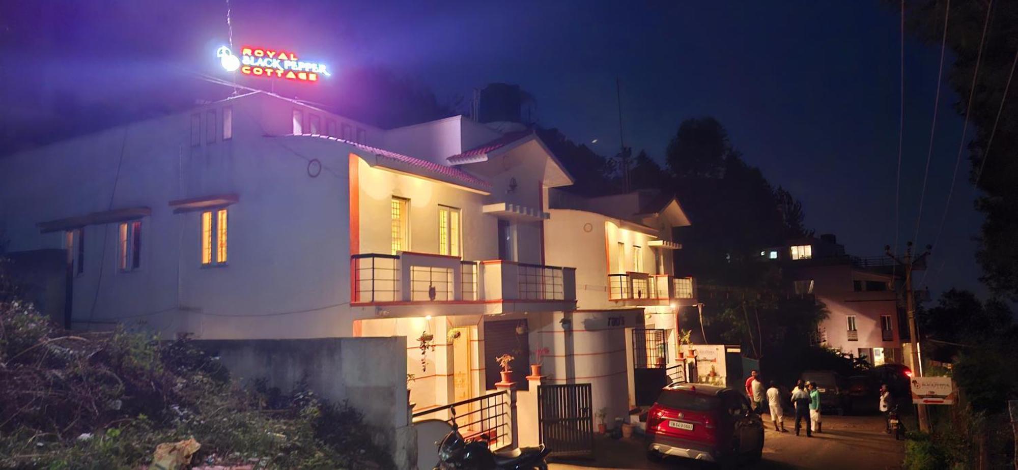 Royal Black Pepper Cottage Yercaud Exterior foto